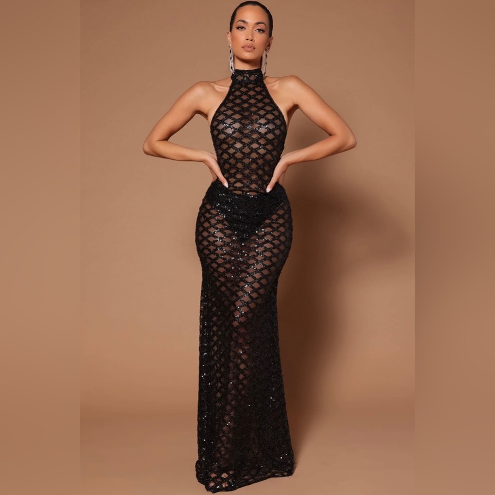 Emorie Sequin Mesh Maxi Dress - Black - L